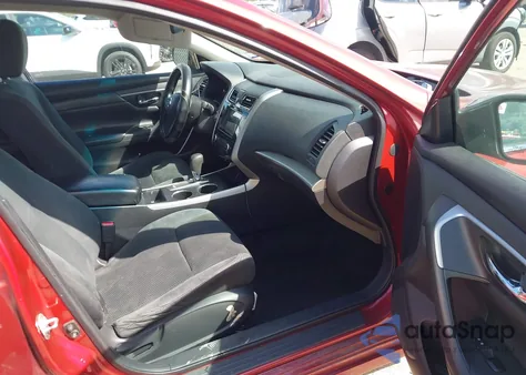 2015 Nissan Altima 2.5/2.5 S/2.5 Sl/2.5 Sv из США, поврежденный, VIN 1N4AL3AP3FC255201